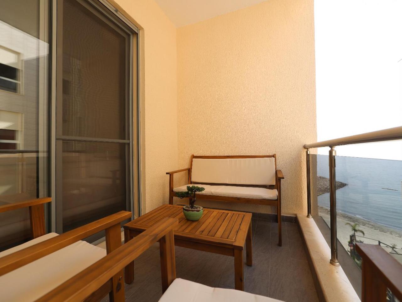 Sea View Apartments Durres Exterior photo